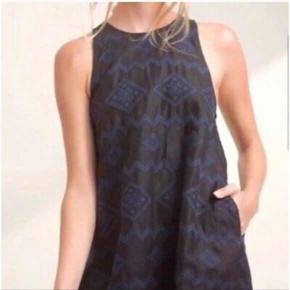 ARITZIA | Wilfred Trompette Linen Dress Embroidered Black Sz XXS - Picture 2 of 9